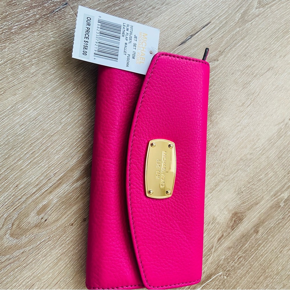 Authentic MK wallet